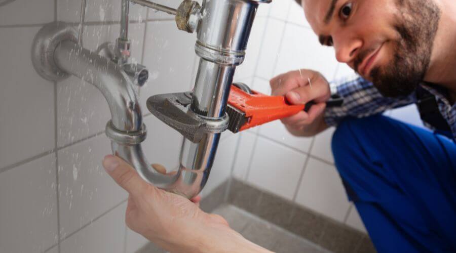 Professional sink repair in Grand River, IA